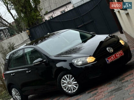 Черный Фольксваген Гольф, объемом двигателя 1.6 л и пробегом 138 тыс. км за 7950 $, фото 1 на Automoto.ua