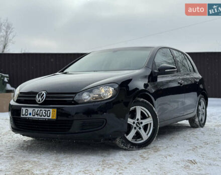 Черный Фольксваген Гольф, объемом двигателя 1.6 л и пробегом 170 тыс. км за 7990 $, фото 1 на Automoto.ua