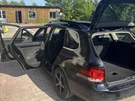 Фольксваген Гольф 2010 у Львові на Automoto.ua Чорний Фольксваген Гольф, об'ємом двигуна 2 л та пробігом 250 тис. км за 7100 $, фото 1 на Automoto.ua