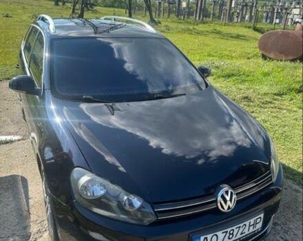 Черный Фольксваген Гольф, объемом двигателя 1.6 л и пробегом 300 тыс. км за 7500 $, фото 1 на Automoto.ua