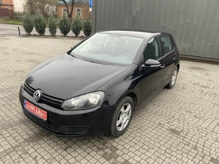 Черный Фольксваген Гольф, объемом двигателя 1.4 л и пробегом 237 тыс. км за 7300 $, фото 1 на Automoto.ua