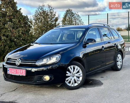 Черный Фольксваген Гольф, объемом двигателя 0 л и пробегом 200 тыс. км за 8100 $, фото 1 на Automoto.ua