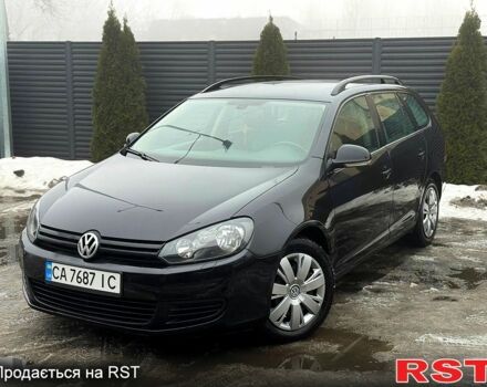 Черный Фольксваген Гольф, объемом двигателя 1.6 л и пробегом 285 тыс. км за 7200 $, фото 1 на Automoto.ua