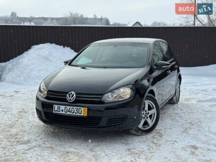 Черный Фольксваген Гольф, объемом двигателя 1.6 л и пробегом 172 тыс. км за 7999 $, фото 1 на Automoto.ua
