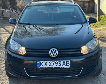 Черный Фольксваген Гольф, объемом двигателя 1.6 л и пробегом 290 тыс. км за 8000 $, фото 1 на Automoto.ua