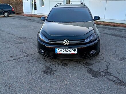 Черный Фольксваген Гольф, объемом двигателя 1.6 л и пробегом 198 тыс. км за 8000 $, фото 1 на Automoto.ua