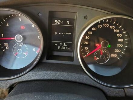 Фольксваген Гольф 2011 в Сумах на Automoto.ua Черный Фольксваген Гольф, объемом двигателя 1.6 л и пробегом 212 тыс. км за 8200 $, фото 1 на Automoto.ua