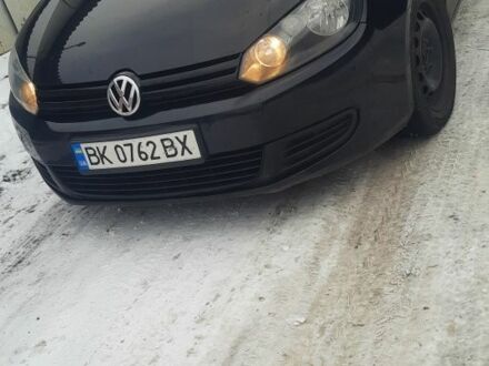 Черный Фольксваген Гольф, объемом двигателя 1.6 л и пробегом 229 тыс. км за 7200 $, фото 1 на Automoto.ua