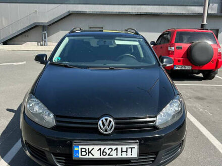 Чорний Фольксваген Гольф, об'ємом двигуна 1.6 л та пробігом 325 тис. км за 8000 $, фото 1 на Automoto.ua