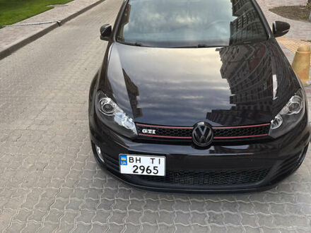 Черный Фольксваген Гольф, объемом двигателя 1.98 л и пробегом 210 тыс. км за 9000 $, фото 1 на Automoto.ua