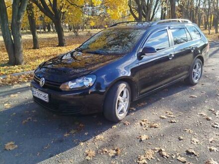 Фольксваген Гольф 2013 в Гайвороне на Automoto.ua Черный Фольксваген Гольф, объемом двигателя 1.6 л и пробегом 246 тыс. км за 8200 $, фото 1 на Automoto.ua