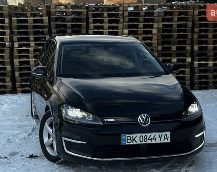 Чорний Фольксваген Гольф, об'ємом двигуна 0 л та пробігом 132 тис. км за 7999 $, фото 1 на Automoto.ua