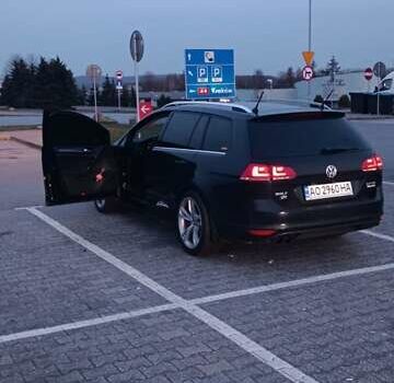 Черный Фольксваген Гольф, объемом двигателя 2 л и пробегом 210 тыс. км за 10800 $, фото 1 на Automoto.ua