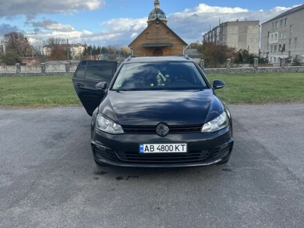 Черный Фольксваген Гольф, объемом двигателя 1.6 л и пробегом 265 тыс. км за 10500 $, фото 1 на Automoto.ua