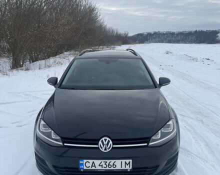 Черный Фольксваген Гольф, объемом двигателя 1.6 л и пробегом 303 тыс. км за 11300 $, фото 1 на Automoto.ua
