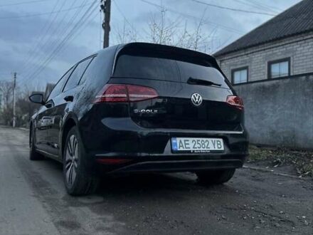 Черный Фольксваген Гольф, объемом двигателя 0 л и пробегом 145 тыс. км за 10000 $, фото 1 на Automoto.ua