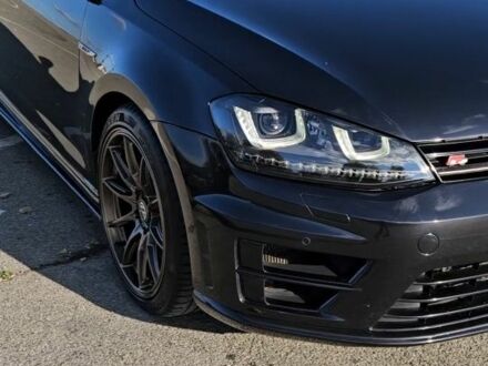 Черный Фольксваген Гольф, объемом двигателя 2 л и пробегом 142 тыс. км за 18500 $, фото 1 на Automoto.ua