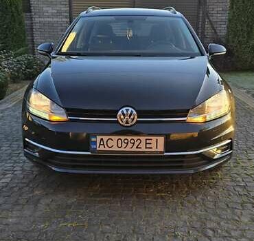 Чорний Фольксваген Гольф, об'ємом двигуна 1.6 л та пробігом 251 тис. км за 13500 $, фото 1 на Automoto.ua