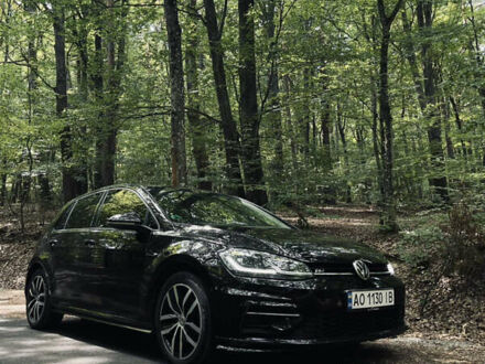 Черный Фольксваген Гольф, объемом двигателя 1.97 л и пробегом 283 тыс. км за 14400 $, фото 1 на Automoto.ua