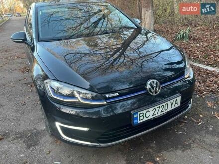 Черный Фольксваген Гольф, объемом двигателя 0 л и пробегом 106 тыс. км за 15200 $, фото 1 на Automoto.ua