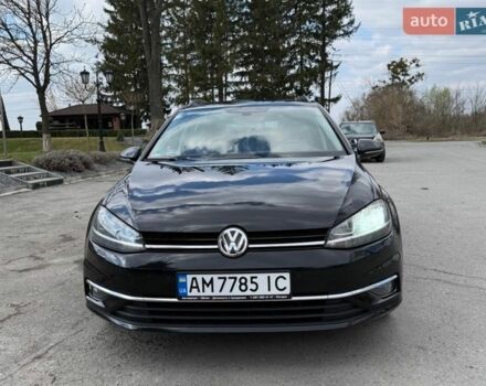 Черный Фольксваген Гольф, объемом двигателя 1.6 л и пробегом 257 тыс. км за 13200 $, фото 1 на Automoto.ua