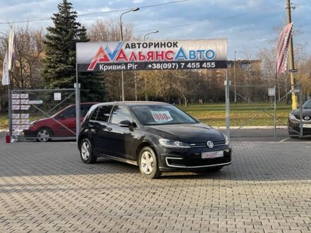 Черный Фольксваген Гольф, объемом двигателя 0 л и пробегом 92 тыс. км за 12500 $, фото 1 на Automoto.ua