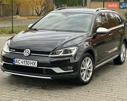 Фольксваген Гольф 2018 в Луцке на Automoto.ua Черный Фольксваген Гольф, объемом двигателя 2 л и пробегом 270 тыс. км за 18500 $, фото 1 на Automoto.ua