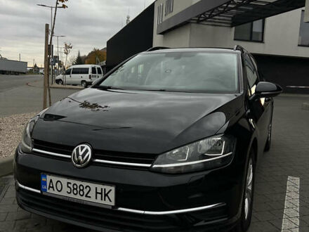 Фольксваген Гольф 2018 в Ужгороде на Automoto.ua Черный Фольксваген Гольф, объемом двигателя 1.97 л и пробегом 244 тыс. км за 14700 $, фото 1 на Automoto.ua