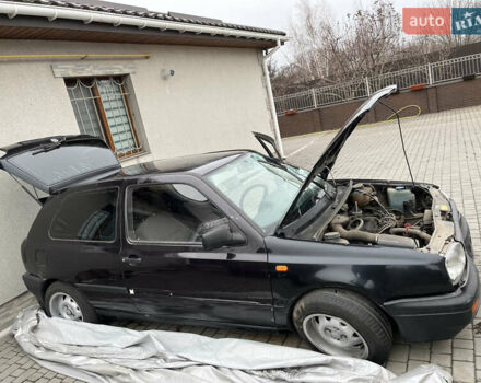 Фіолетовий Фольксваген Гольф, об'ємом двигуна 1.78 л та пробігом 70 тис. км за 1000 $, фото 4 на Automoto.ua