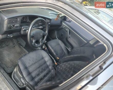 Фіолетовий Фольксваген Гольф, об'ємом двигуна 1.9 л та пробігом 385 тис. км за 1800 $, фото 6 на Automoto.ua