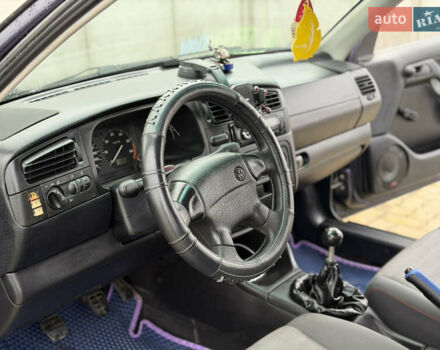 Фіолетовий Фольксваген Гольф, об'ємом двигуна 1.39 л та пробігом 333 тис. км за 2300 $, фото 17 на Automoto.ua