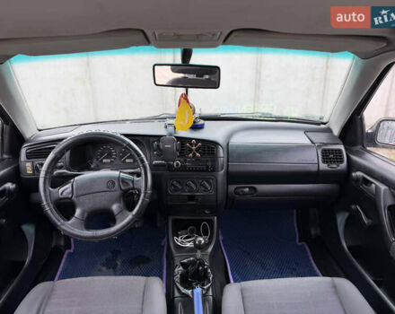 Фіолетовий Фольксваген Гольф, об'ємом двигуна 1.39 л та пробігом 333 тис. км за 2300 $, фото 24 на Automoto.ua