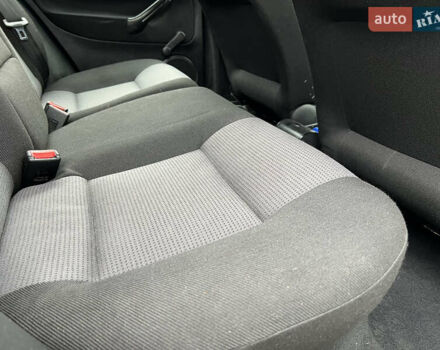 Фиолетовый Фольксваген Гольф, объемом двигателя 1.4 л и пробегом 253 тыс. км за 3599 $, фото 32 на Automoto.ua