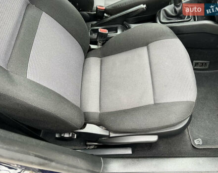 Фиолетовый Фольксваген Гольф, объемом двигателя 1.4 л и пробегом 253 тыс. км за 3599 $, фото 31 на Automoto.ua