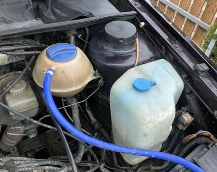 Фиолетовый Фольксваген Гольф, объемом двигателя 1.3 л и пробегом 280 тыс. км за 1050 $, фото 9 на Automoto.ua