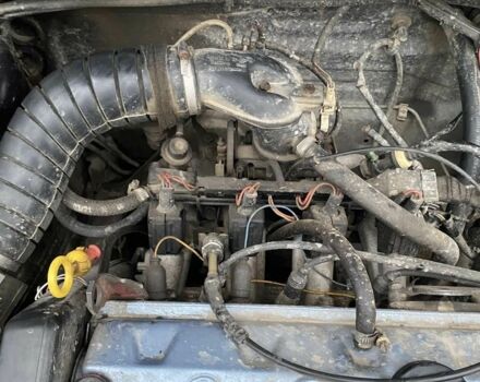 Фиолетовый Фольксваген Гольф, объемом двигателя 1.3 л и пробегом 280 тыс. км за 1050 $, фото 7 на Automoto.ua