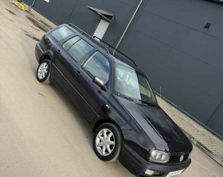 Фіолетовий Фольксваген Гольф, об'ємом двигуна 1.78 л та пробігом 400 тис. км за 1399 $, фото 5 на Automoto.ua