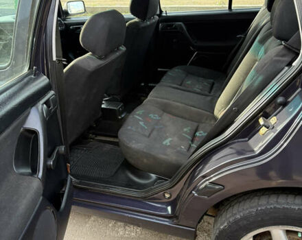 Фіолетовий Фольксваген Гольф, об'ємом двигуна 1.78 л та пробігом 400 тис. км за 1399 $, фото 25 на Automoto.ua