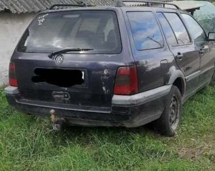 Фиолетовый Фольксваген Гольф, объемом двигателя 1.9 л и пробегом 200 тыс. км за 1700 $, фото 2 на Automoto.ua