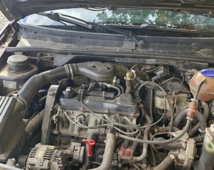 Фиолетовый Фольксваген Гольф, объемом двигателя 1.8 л и пробегом 420 тыс. км за 2458 $, фото 7 на Automoto.ua