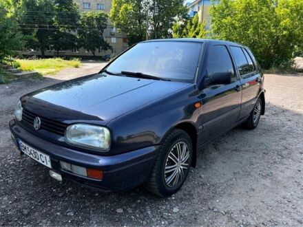 Фиолетовый Фольксваген Гольф, объемом двигателя 1.6 л и пробегом 346 тыс. км за 2300 $, фото 1 на Automoto.ua