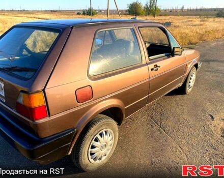 Коричневый Фольксваген Гольф, объемом двигателя 1.6 л и пробегом 200 тыс. км за 1350 $, фото 3 на Automoto.ua