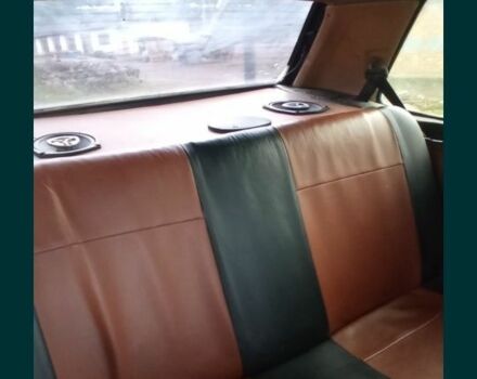 Коричневий Фольксваген Гольф, об'ємом двигуна 1.8 л та пробігом 400 тис. км за 250 $, фото 3 на Automoto.ua