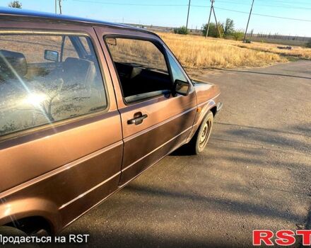 Коричневый Фольксваген Гольф, объемом двигателя 1.6 л и пробегом 200 тыс. км за 1350 $, фото 5 на Automoto.ua