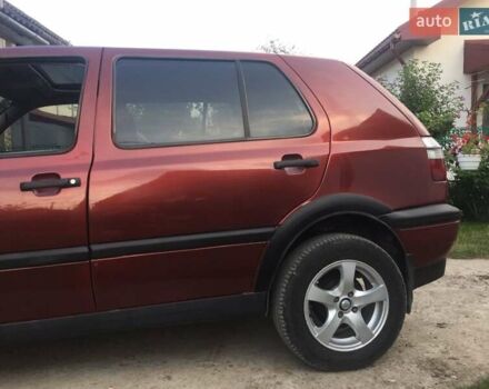 Коричневый Фольксваген Гольф, объемом двигателя 1.6 л и пробегом 246 тыс. км за 2750 $, фото 3 на Automoto.ua