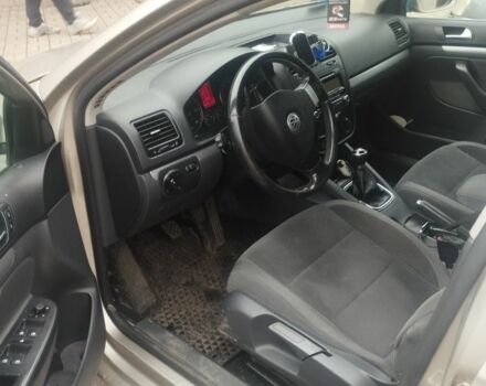 Коричневий Фольксваген Гольф, об'ємом двигуна 0 л та пробігом 310 тис. км за 2853 $, фото 3 на Automoto.ua