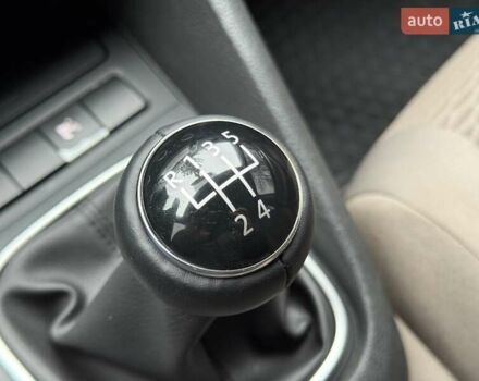 Коричневий Фольксваген Гольф, об'ємом двигуна 1.6 л та пробігом 266 тис. км за 7199 $, фото 21 на Automoto.ua