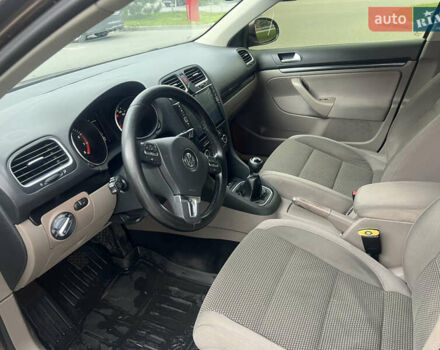 Фольксваген Гольф 2010 в Виннице на Automoto.ua Коричневый Фольксваген Гольф, объемом двигателя 1.39 л и пробегом 285 тыс. км за 5600 $, фото 20 на Automoto.ua