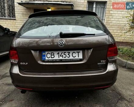Коричневый Фольксваген Гольф, объемом двигателя 1.6 л и пробегом 244 тыс. км за 8699 $, фото 5 на Automoto.ua