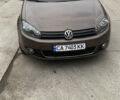 Коричневый Фольксваген Гольф, объемом двигателя 1.6 л и пробегом 235 тыс. км за 10000 $, фото 1 на Automoto.ua
